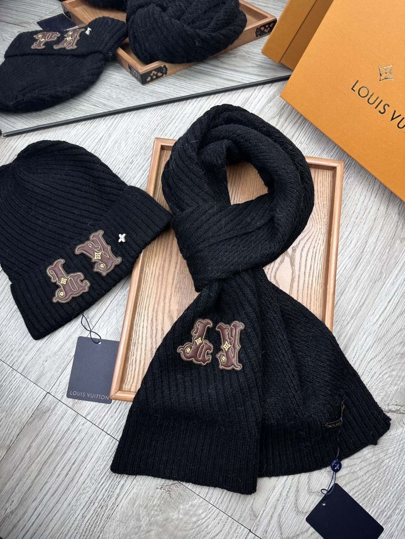 Louis Vuitton Caps Scarfs